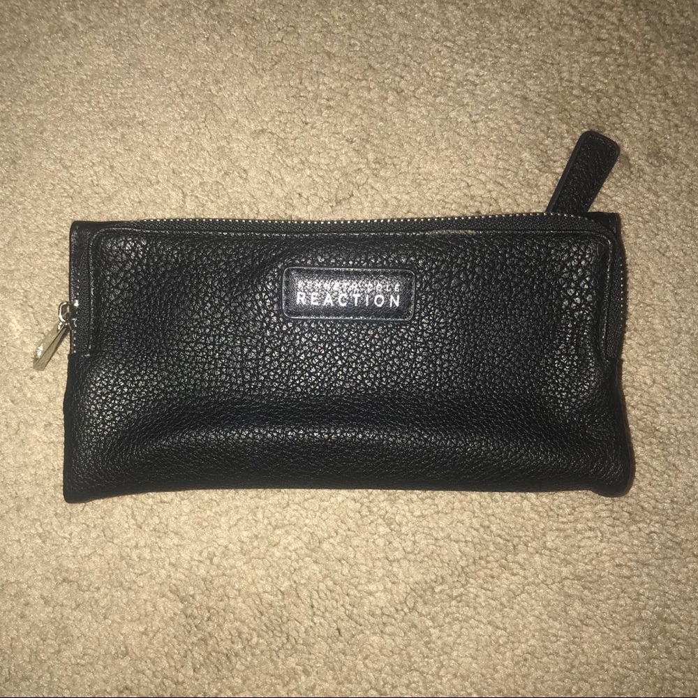 Kenneth Cole Wallet/ Clutch